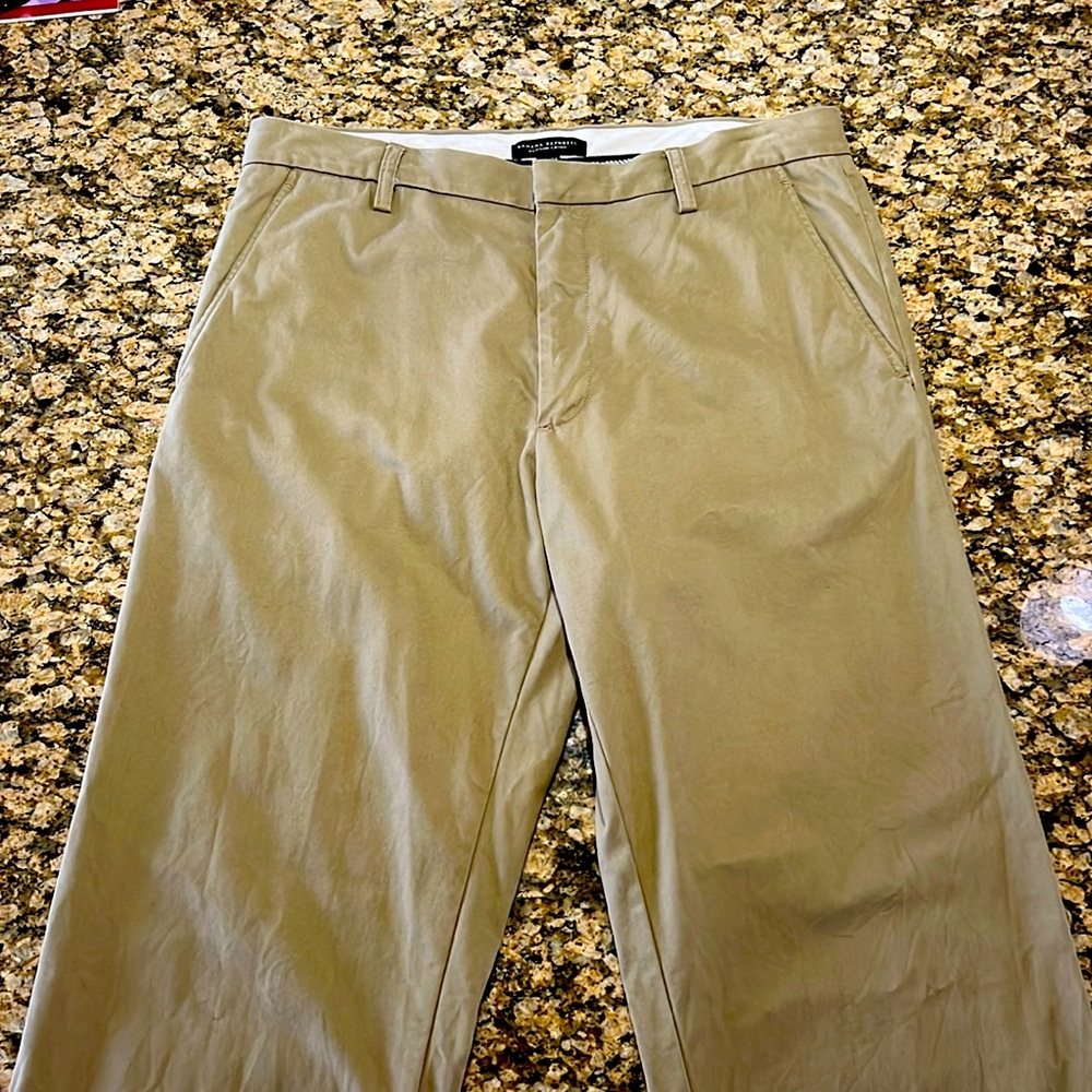 Banana Republic Dawson Chino, 34X34
